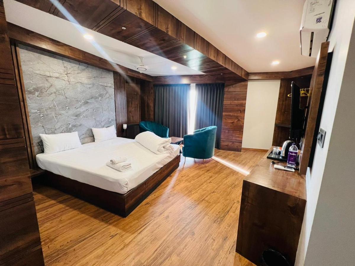 Hotel Royal Vanilla Siliguri Dış mekan fotoğraf