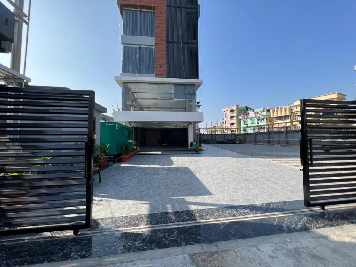 Hotel Royal Vanilla Siliguri Dış mekan fotoğraf