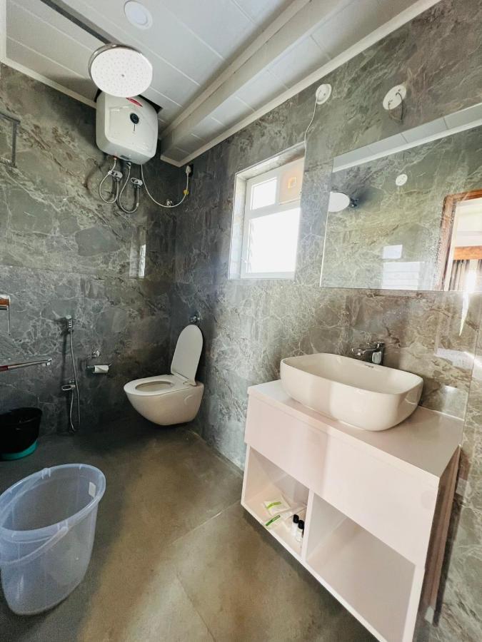 Hotel Royal Vanilla Siliguri Dış mekan fotoğraf