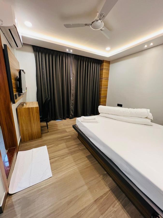 Hotel Royal Vanilla Siliguri Dış mekan fotoğraf