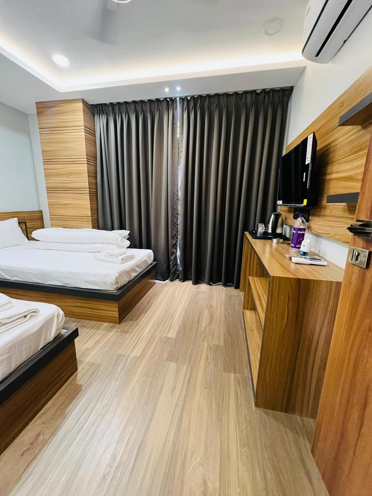Hotel Royal Vanilla Siliguri Dış mekan fotoğraf